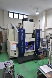 立型5軸マシニングセンタ　VERTEX 55X Ⅱ