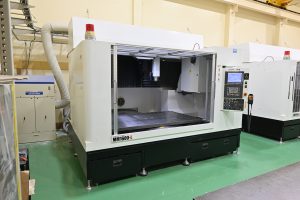 立型マシニングセンタ　MM1600-L
